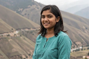 Nepali woman looking for relationship on 92 Dating platform